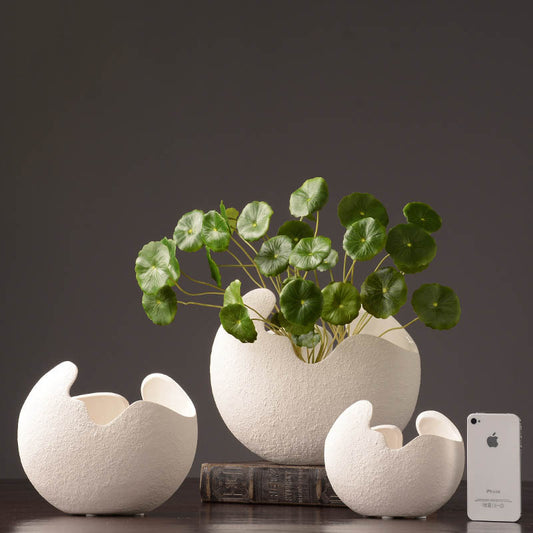 Luminelle Exclusive Minimal Ceramic Vase – Elegant & Special Design for Living Room & Study.