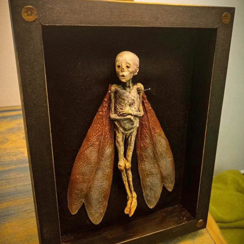 Cursed Dead Fairy Shadow Box – Handmade Wooden Halloween Decoration, 25x19cm Spooky Scene Ornament