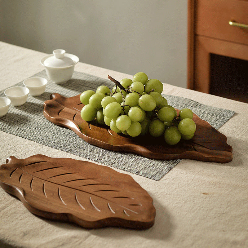 Luxury pine tray with leaf pattern
