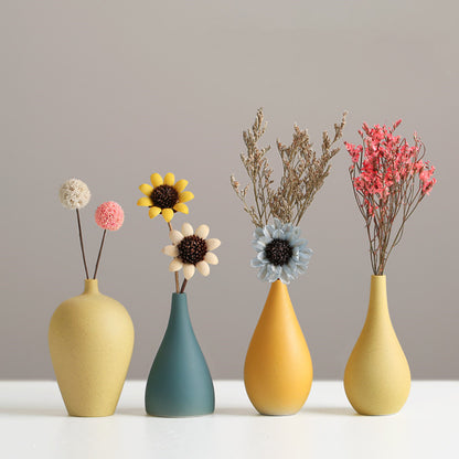 Decorative Geometric Flower Arrangement