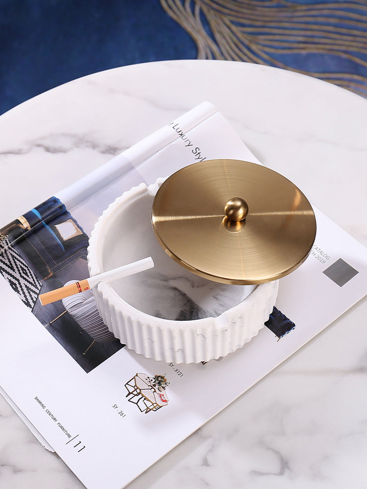 Luxury Living Room Cigarette Ashtrays