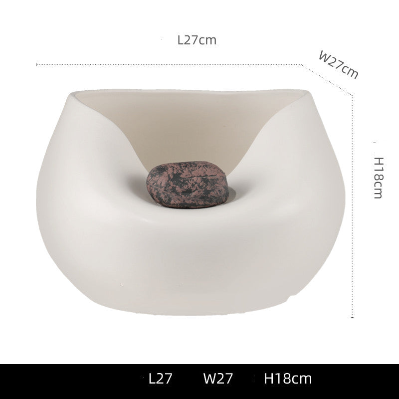 Neo-Classical decorative ceramic floristry