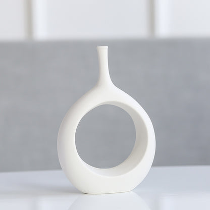 Modern Minimalist Ceramic Round Decoration