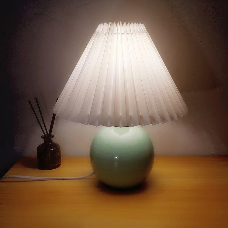 LumiArte Premium Bedside Table Lamp – Elegant Decorative Lighting for Bedroom & Living Room