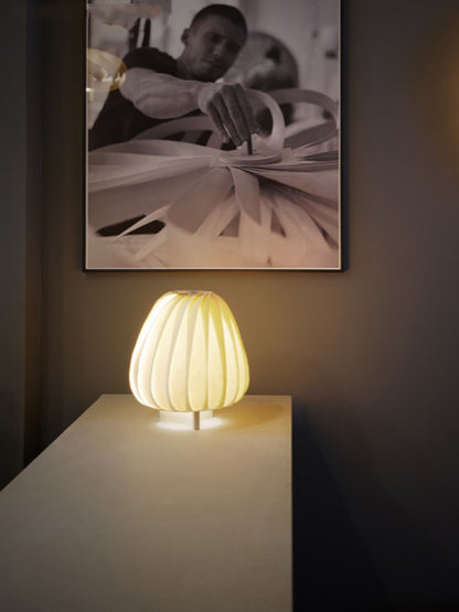 Modern Minimalist Creative Table Lamp