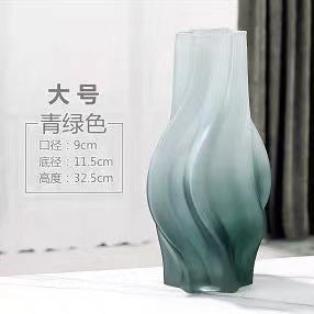 Averin Studio Modern Minimalist Small Whirlwind Porcelain Glass Vase – Decorative Painted Glass Flower Vase.