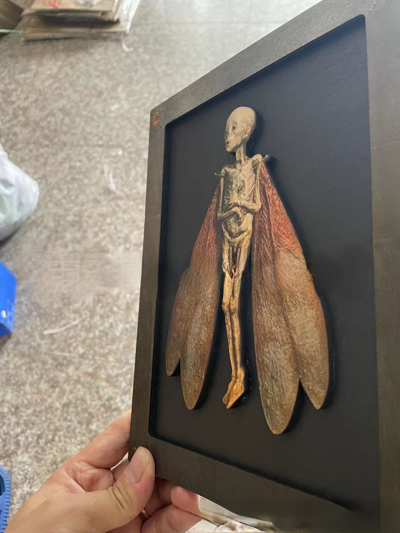 Cursed Dead Fairy Shadow Box – Handmade Wooden Halloween Decoration, 25x19cm Spooky Scene Ornament