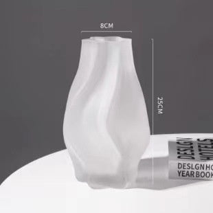 Averin Studio Modern Minimalist Small Whirlwind Porcelain Glass Vase – Decorative Painted Glass Flower Vase