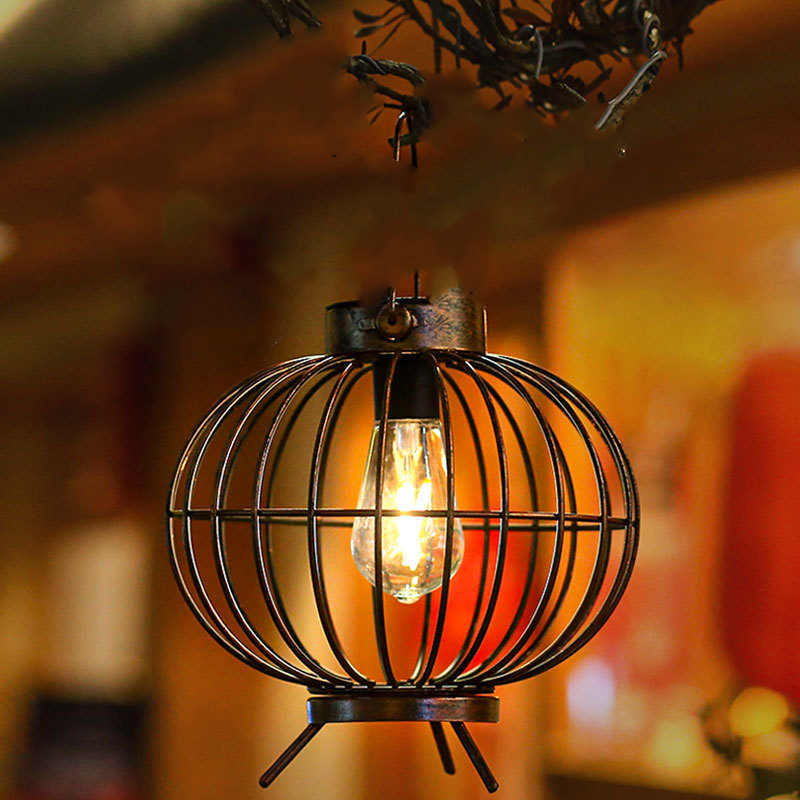 LumiCopper Solar Lantern – Vintage European Outdoor Garden Light with LED & IP44 Weather Protection