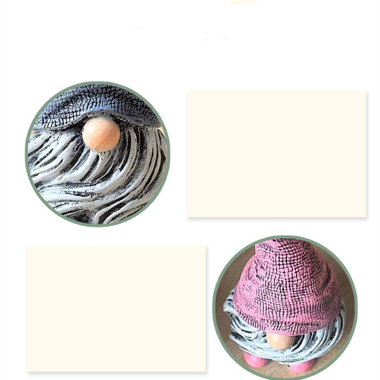SmileDecor Elegant Resin Ornaments – Stylish Home Accents That Make Guests Smile, Living Room & Office