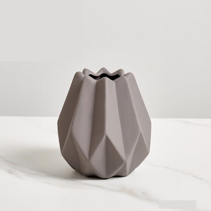 Scandinavian-style decorative ceramic flower vase