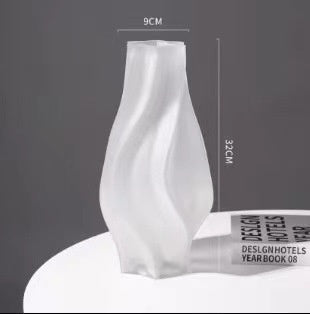 Averin Studio Modern Minimalist Small Whirlwind Porcelain Glass Vase – Decorative Painted Glass Flower Vase